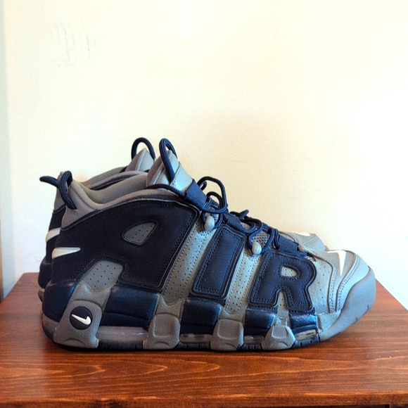 Nike Air More Uptempo Georgetown Hoyas Sz - Main Image